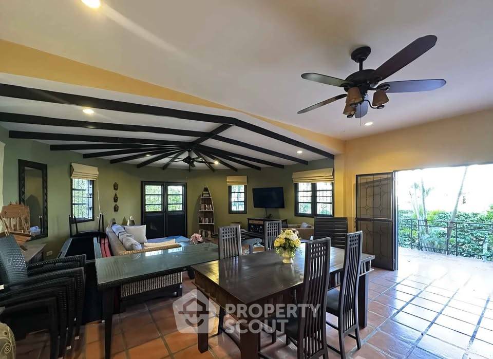 รูป บ้าน 3-ห้องนอน ที่ เขาน้อยวิลเลจ ใกล้ เมืองหัวหิน (ID 3384954) - รูปที่ 4/21