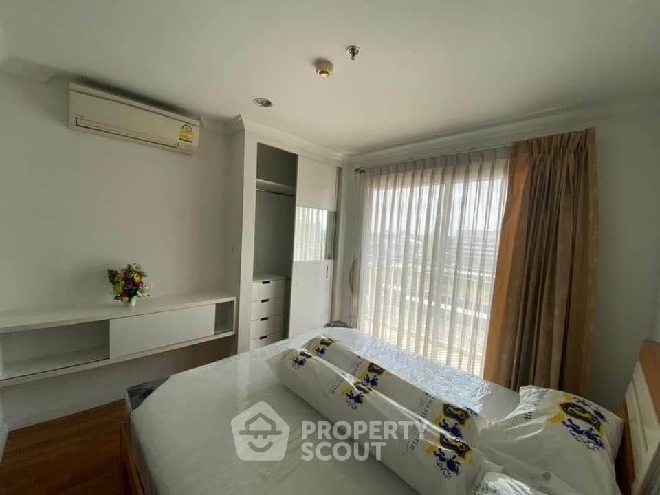รูป คอนโด 1-ห้องนอน ที่ คอนโด ลุมพินี เพลส พระราม 9 – รัชดา ใกล้ MRT พระราม 9 (ID 3381899) - รูปที่ 3/8