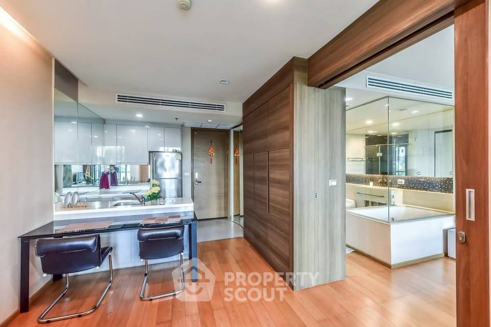 picture 1-BR Condo at The Address Sathorn near BTS Saint Louis (ID 3382586) - 4/9