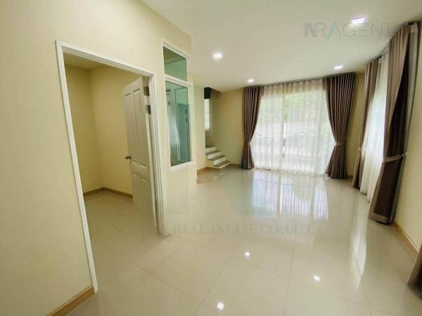 ขายทาวน์โฮม 4 ห้องนอน 120 ตร.ม. 31.4 ตร.ว. โกลเด้น ทาวน์ ศิริราช - ราชพฤกษ์