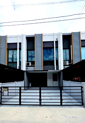 Townhouses for rent Bang Pu Industrial Estate (North) : Code: 26KJ5381  for rent Pleno Sukhumvit - Bangna 4 🔥🔥 Line ID: @kjcondo (with @)🔥🔥