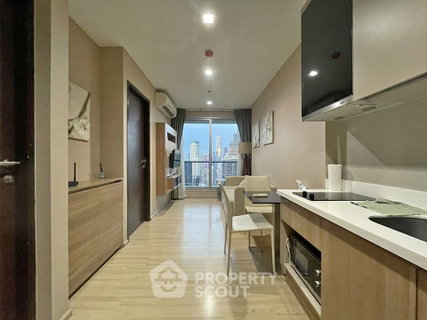 คุ้มค่า 1 ห้องนอน ชั้น 32 Rhythm Sathorn ใกล้ BTS สะพานตากสิน (ID 3381968)