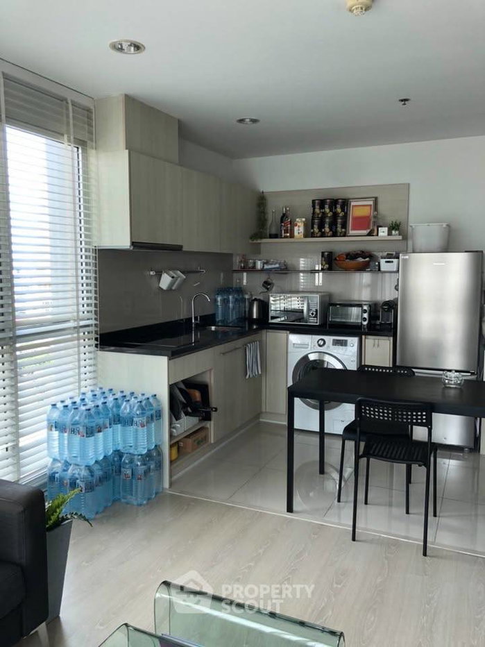 picture 2-BR Condo at Rhythm Sathorn-Narathiwas near BTS Chong Nonsi (ID 3384558) - 2/12