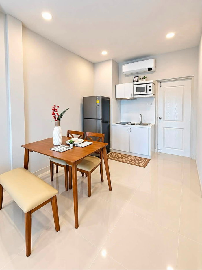 picture Townhome for Rent: Apitown Airport - 14/22