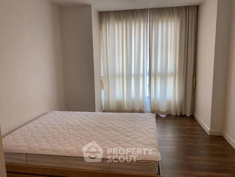 1-BR Condo at The Room Sathorn-Taksin near BTS Pho Nimit (ID 3385163)