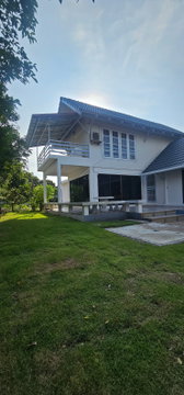 ให้เช่าบ้านพักตากอากาศ รีโนเวทใหม่ทั้งหลัง
อยู่ในโครงการหมู่บ้านเอกเขนก หาดแม่รำพึง ระยอง