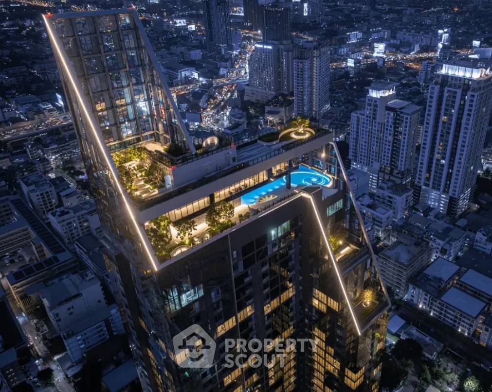 picture 1-BR Condo at The Extro Phayathai–Rangnam near BTS Victory Monument (ID 3259160) - 2/4