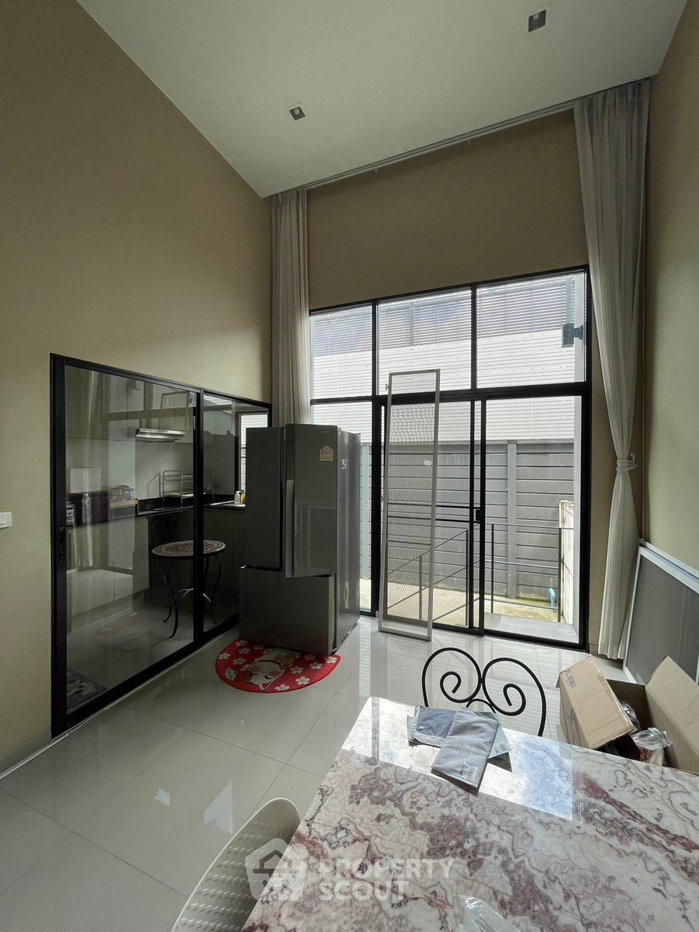 picture 3-BR Townhouse near ARL Ramkhamhaeng (ID 3385053) - 16/18
