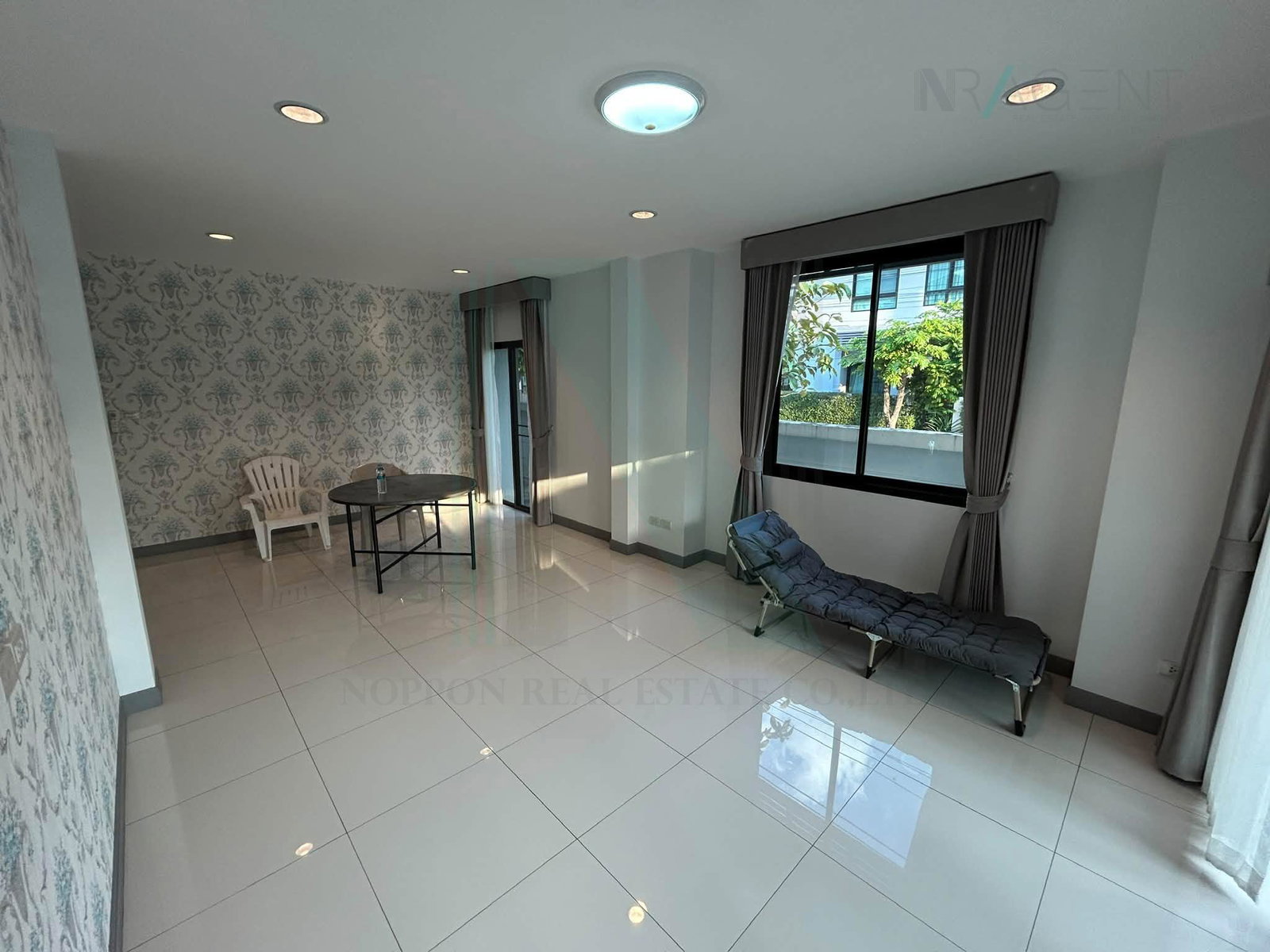 5-bed house for sale, 160 sqm, 61 sq wah, Baan Sri Suk Tha Kham-Rama 2
