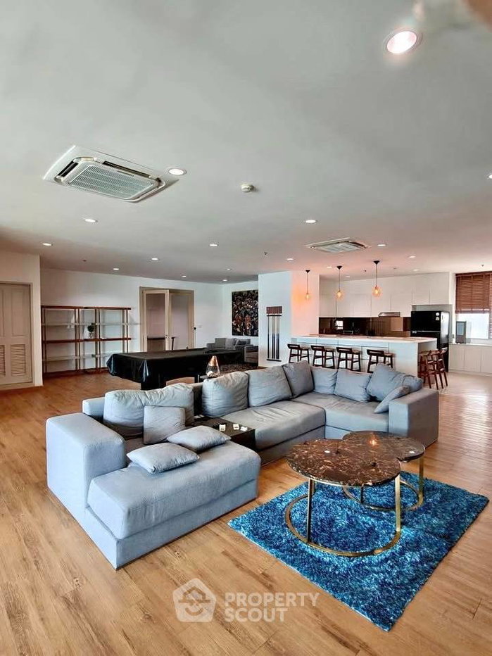 picture 32nd-Floor 3-BR 400 Sqm Baan Sathorn Chaopraya BTS Krung Thon Buri (ID 3382635) - 1/16