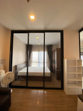 Metris Rama 9 – Ramkhamhaeng Pet friendly for rent ready to move in
