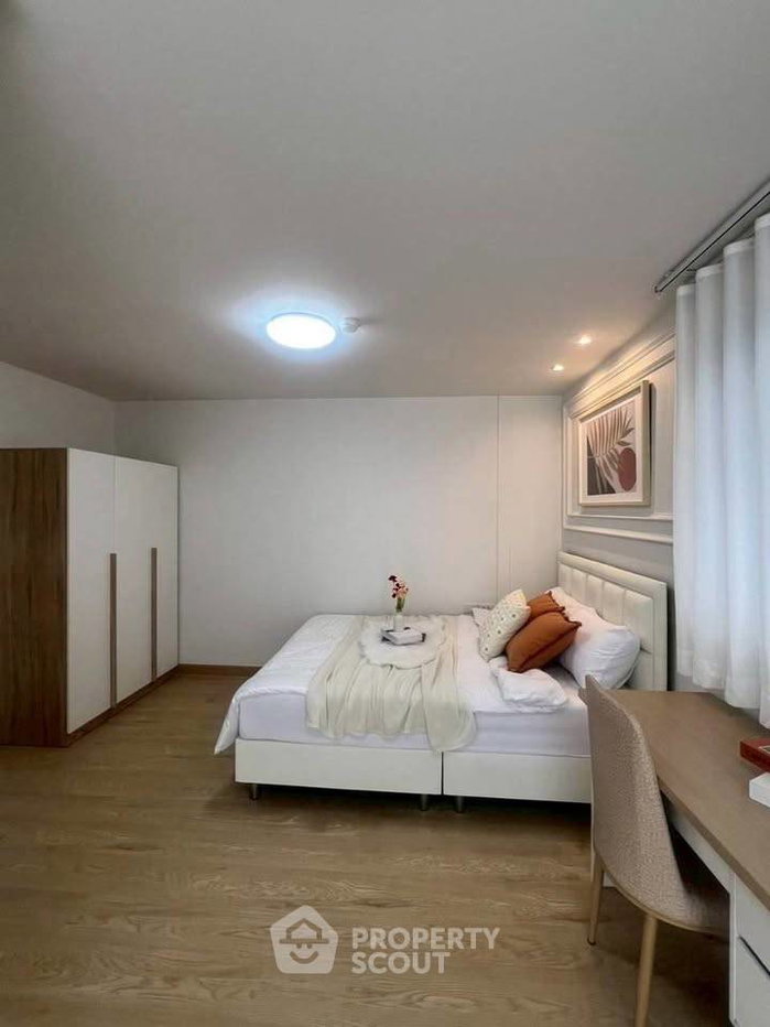 picture 2-BR Condo For Sale At Lumpini Center Happyland, Bang Kapi (ID 3381704) - 2/10