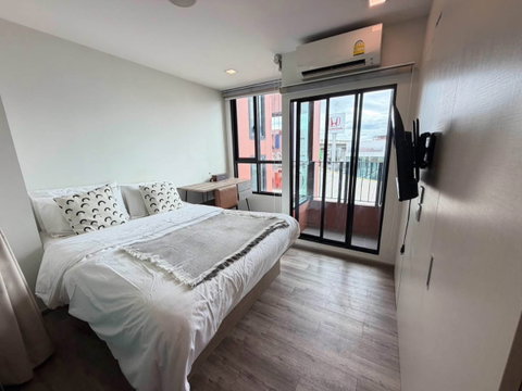Brown Condo Phahol - Saphanmai for rent ✨ Fully furnished