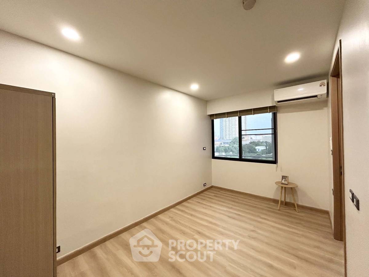 picture Spacious 2-BR 158 Sqm At Riverine Place, Nonthaburi (ID 3384590) - 20/40