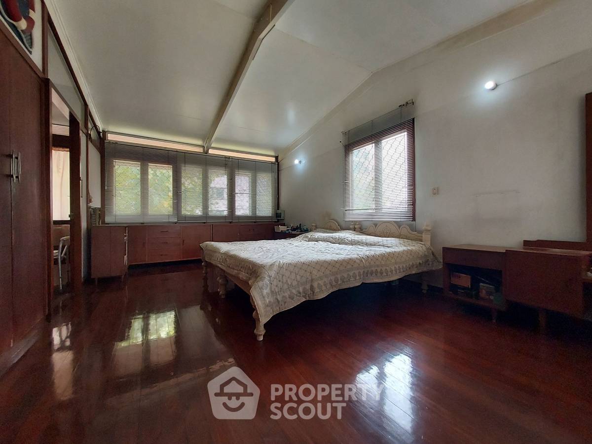 picture 5-BR House near BTS Pu Chao (ID 1526944) - 12/18