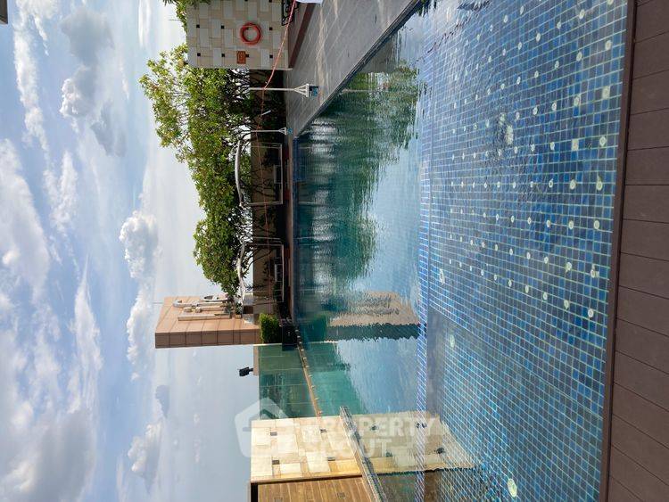 picture 16th-Floor 1-BR Life @ Sukhumvit 65 Near BTS Phra Khanong (ID 2428994) - 13/13