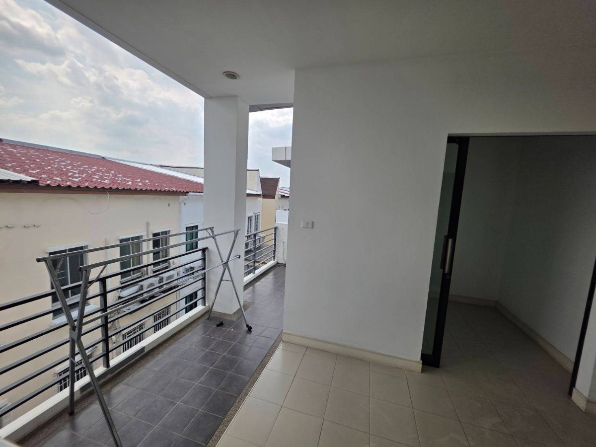 รูป ให้เช่าทาวน์โฮม หมู่บ้านเดอะ ซีนิท (Zenith Townhome) ทำเลห้วยขวาง-เหม่งจ๋าย - รูปที่ 41/48