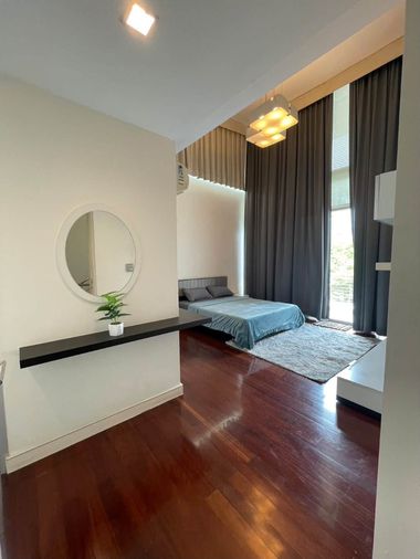 4-bed house for rent, 300 sqm, 50 sq wah, The Landmark Residence