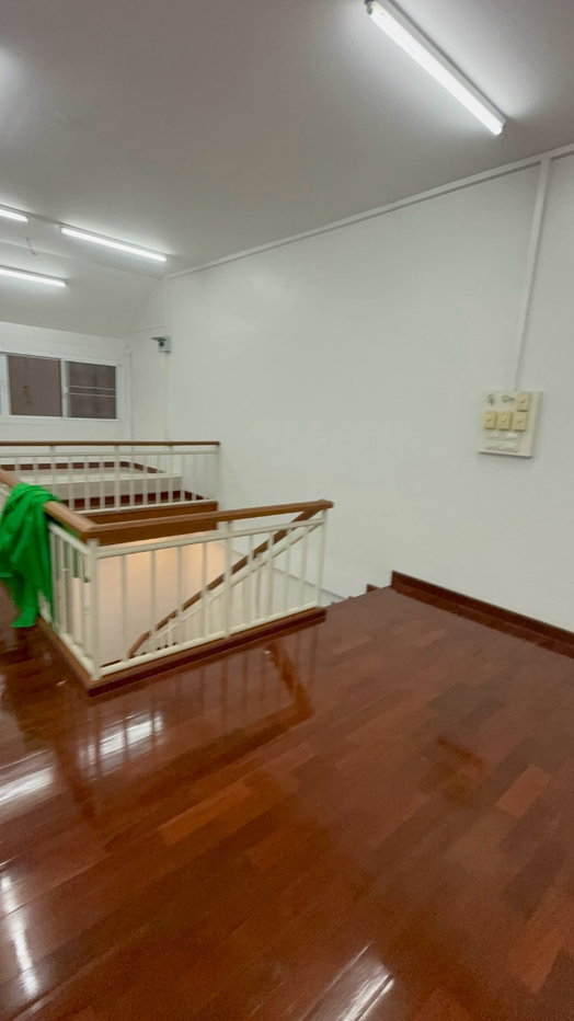 รูป โปรโมชั่นอยู่ฟรี 1 เดือน ก่อนเข้าเผื่อรีโนเวท บ้านพาณิชย์เส้นพัทยากลาง 10ห้องนอน 10ห้องน้ำ 5ชั้น - รูปที่ 26/88