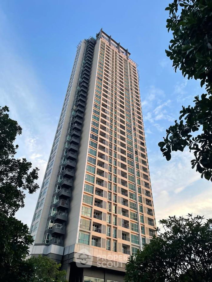 รูป คุ้มค่า 1 ห้องนอน ชั้น 32 Rhythm Sathorn ใกล้ BTS สะพานตากสิน (ID 3381968) - รูปที่ 9/9