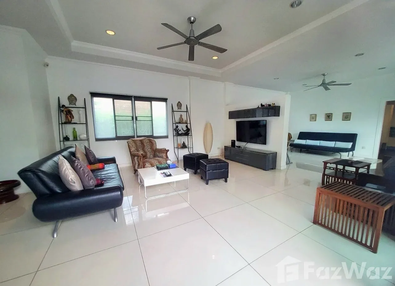 picture 2 Bedroom Villa for sale 6840258 - 2/24