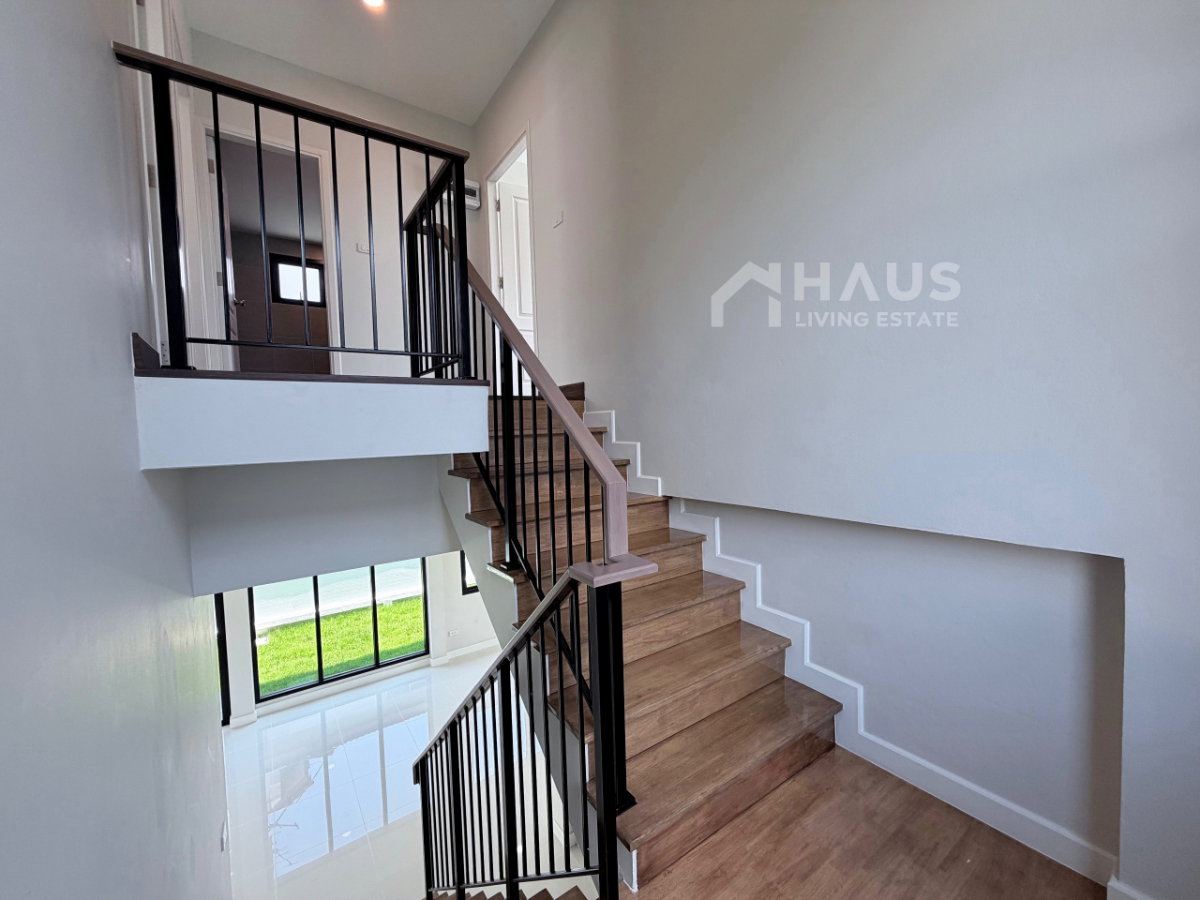 picture Chonlada Bangbuathong / 3 Bedrooms #HBBT001 - 10/22