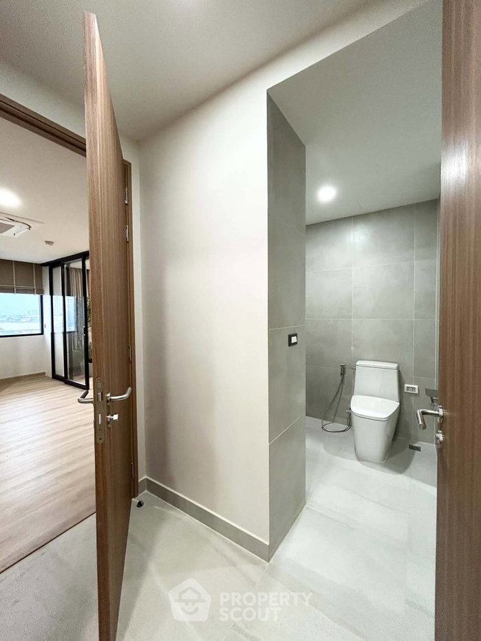 picture Spacious 2-BR 158 Sqm At Riverine Place, Nonthaburi (ID 3384590) - 32/40