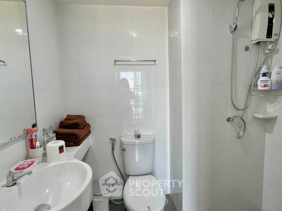 picture 1-BR Condo For Sale At Lumpini Seaview Jomtien Beach (ID 3381154) - 6/16