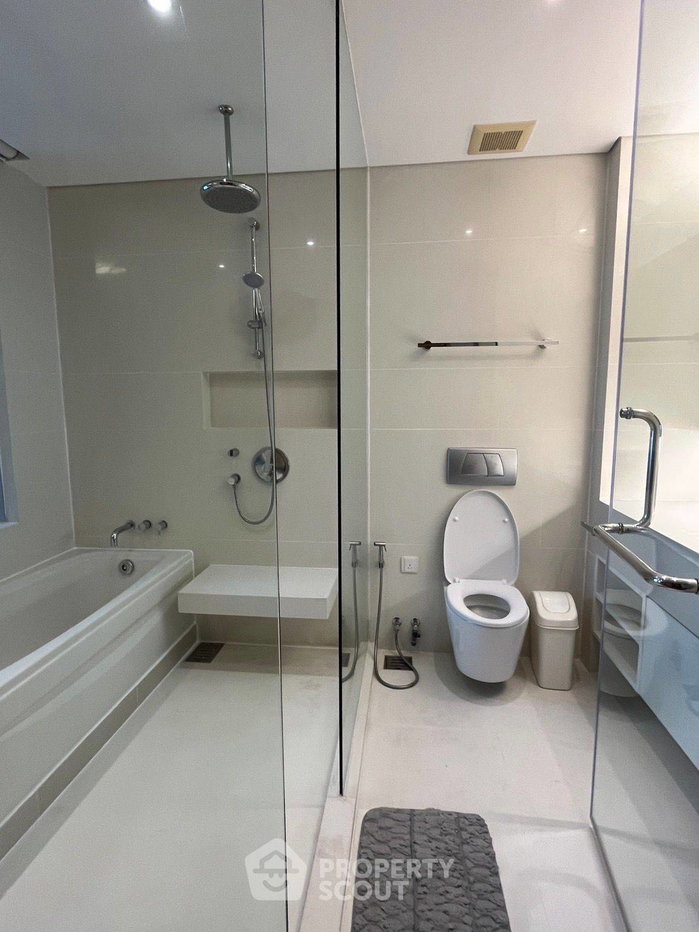 picture 1-BR Condo at Aequa Sukhumvit 49 Condominium near BTS Thong Lor (ID 3382841) - 8/8