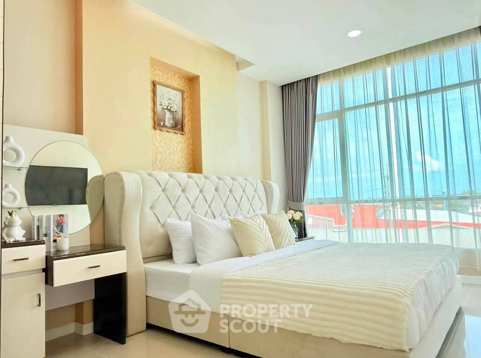 picture 1-BR CC Condominium 1 (Chok Chai Condo), East Pattaya (ID 3383364) - 6/20