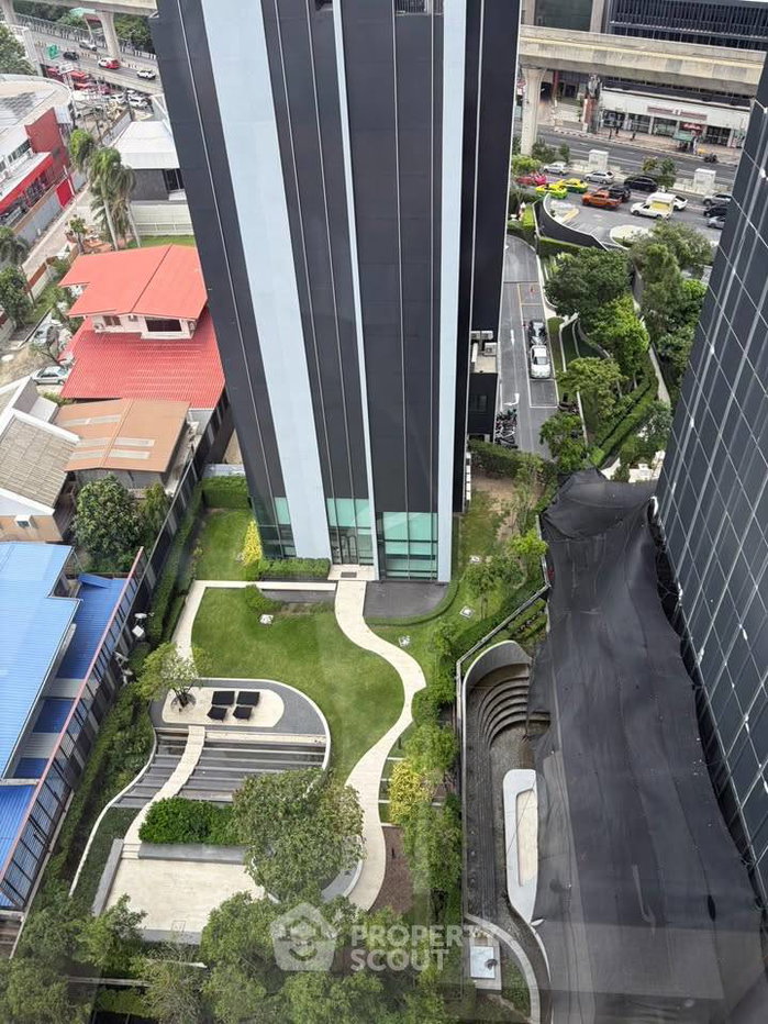 picture 2-BR Condo at Knightsbridge Space Ratchayothin near BTS Ratchayothin (ID 3384228) - 9/10