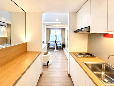 Condos for sale : Condo for sale: Family Park, Ladprao 48, near MRT Sutthisan station. City view, no obstructing buildings.