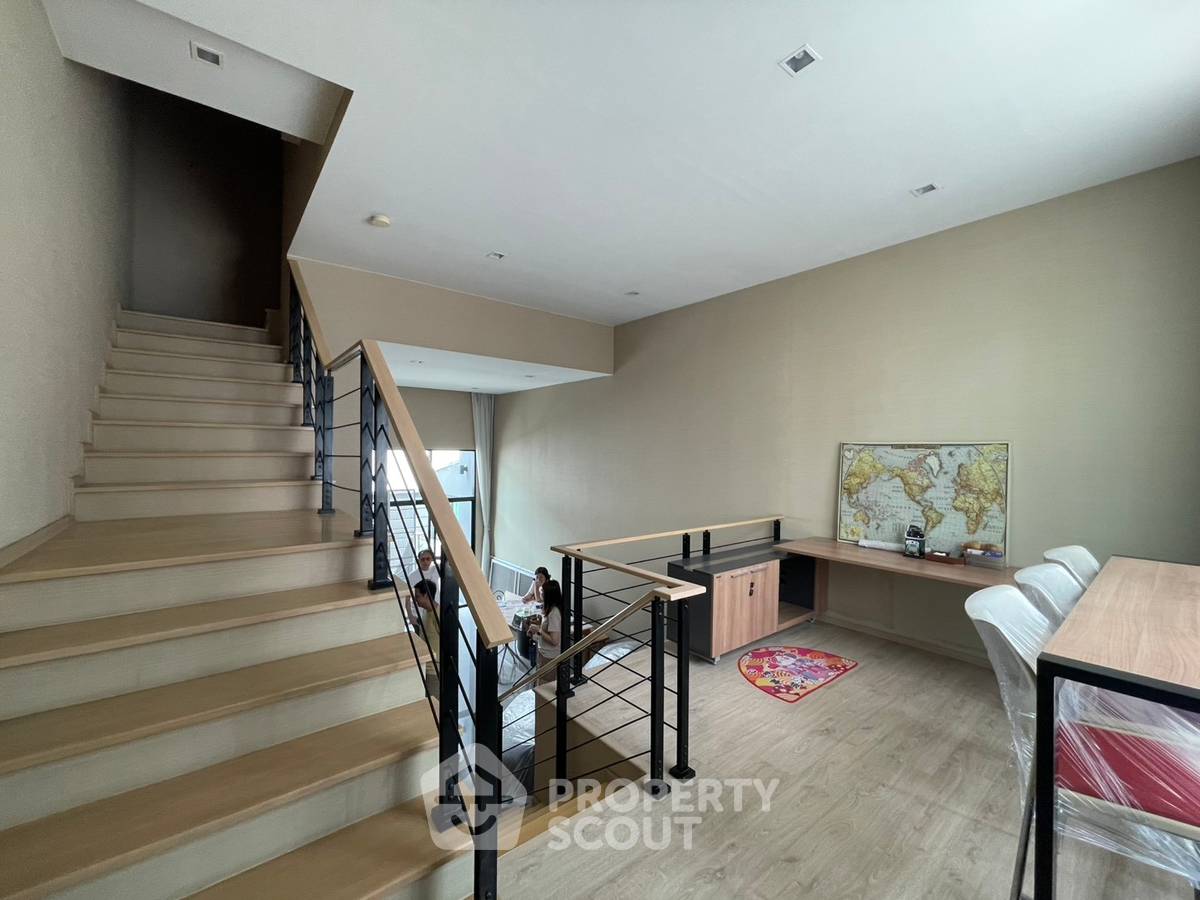 picture 3-BR Townhouse near ARL Ramkhamhaeng (ID 3385053) - 12/18