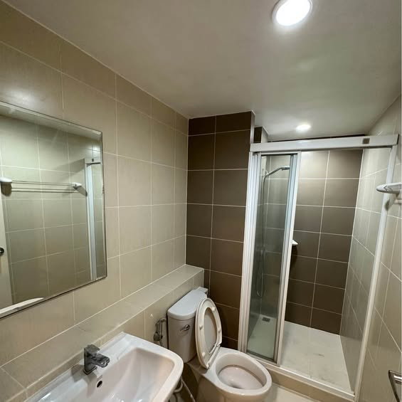 picture Condo for Sale With Tenant – Element Srinakarin | Opposite Seacon Square | Excess Loan Available | BELOW MARKET 500K+ - 7/8