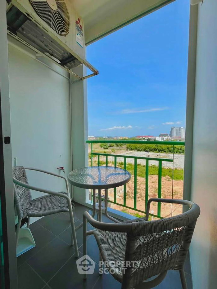 picture 1-BR Condo For Sale At Lumpini Seaview Jomtien Beach (ID 3381154) - 8/16