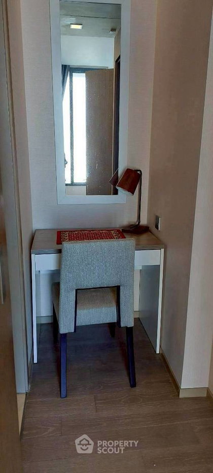 picture 1-BR Condo At The Esse Asoke Near MRT Sukhumvit (ID 3380646) - 4/12
