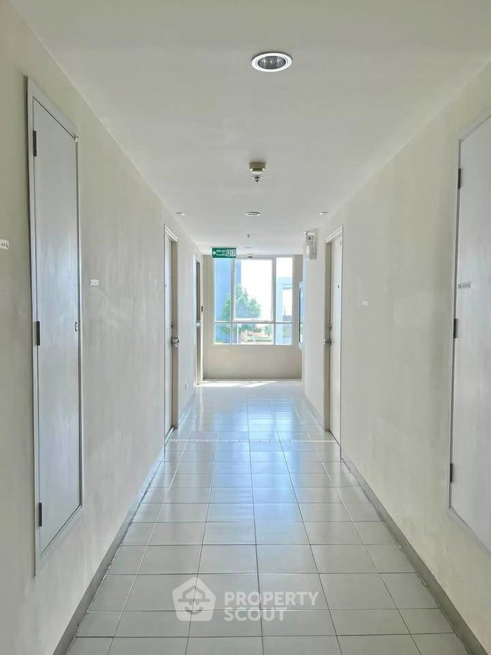 picture 1-BR Condo For Sale At Lumpini Seaview Jomtien Beach (ID 3381154) - 2/16