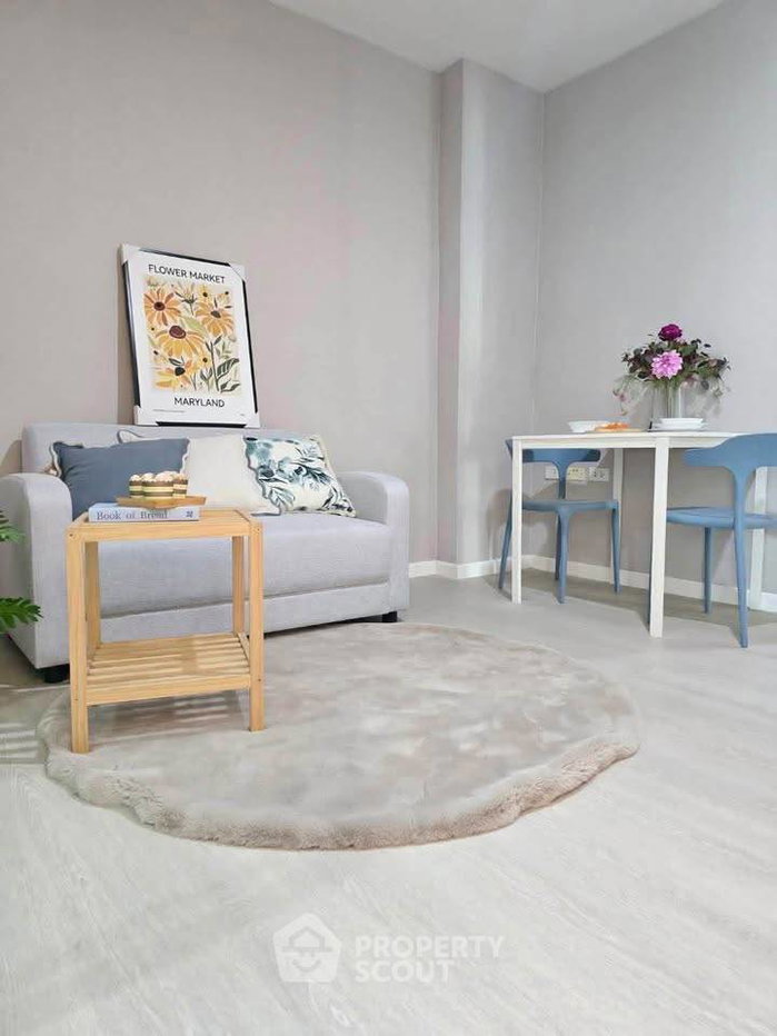 รูป คอนโด 1 ห้องนอน The First Condo ขายที่คลองตำหรุ ชลบุรี (ID 3382511) - รูปที่ 3/11