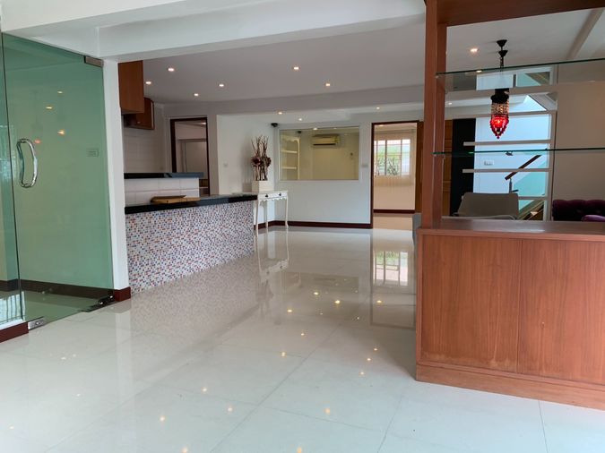 ให้เช่าบ้านเดี่ยว 6 ห้องนอน 450 ตร.ม. 100 ตร.ว. เขตจตุจักร
