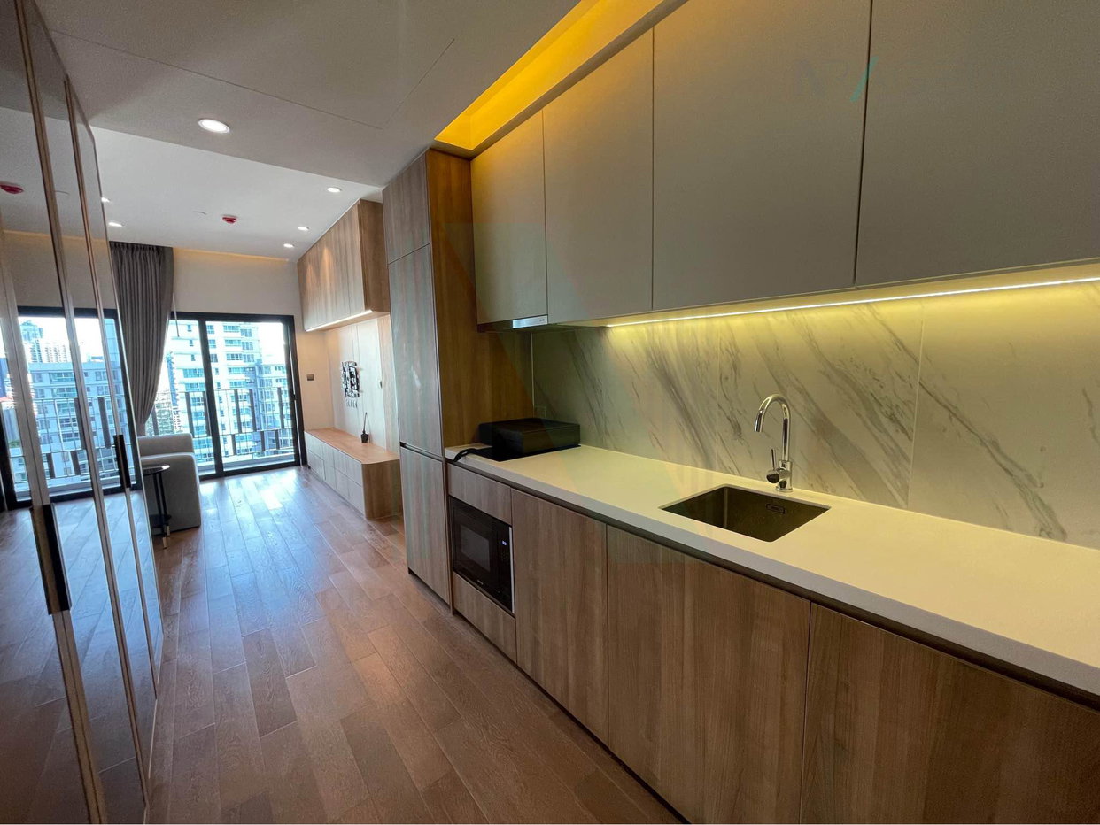 picture For Rent Condo MUNIQ SUKHUMVIT 23 Building 1, Floor 24,1 bed room, Room size 43 sqm - 7/8