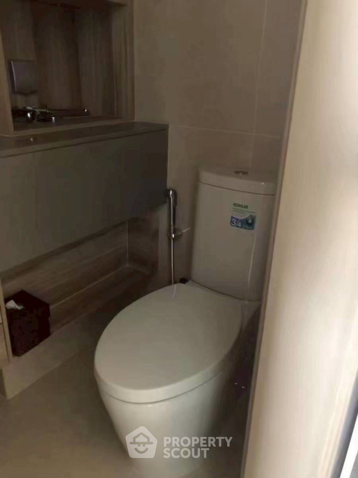 picture 1-BR Condo At The Esse Asoke Near MRT Sukhumvit (ID 3380646) - 11/12
