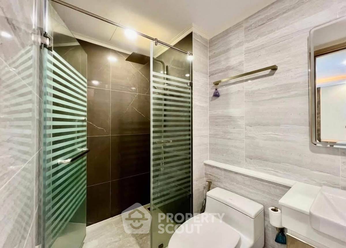 picture 1-BR Condo For Rent At Dusit Grand Park 2, Pattaya (ID 3382293) - 10/16