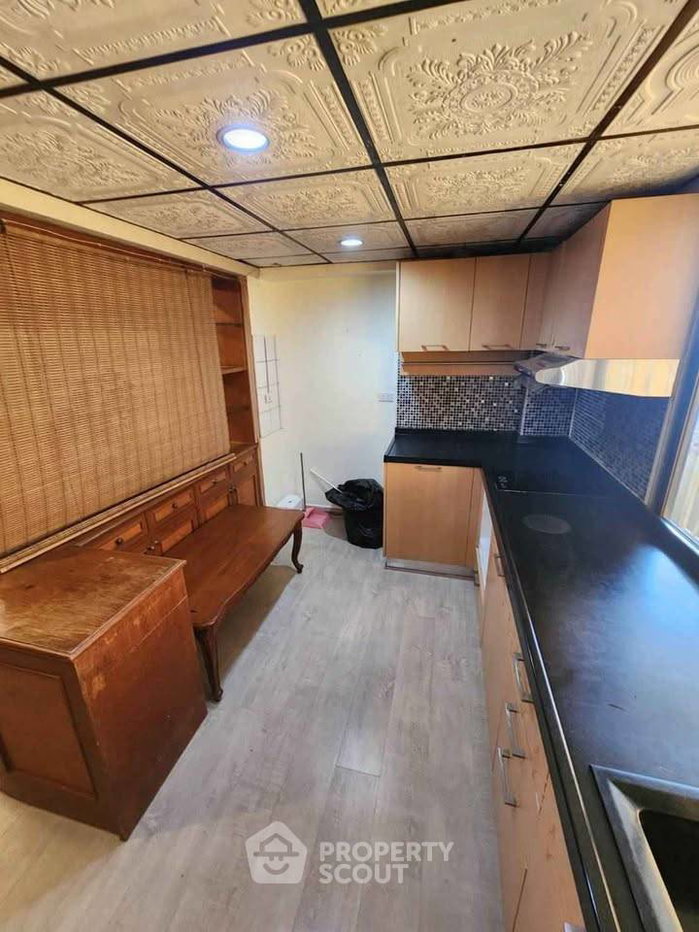 picture 2-BR Condo For Sale At Baan Ratchada, Wang Thonglang (ID 3381815) - 6/26