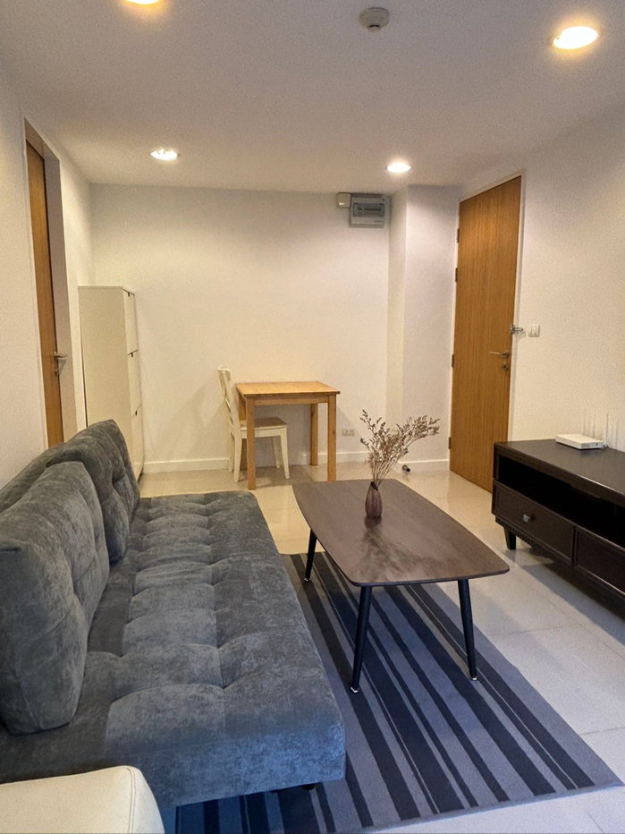 รูป ขายคอนโด ซีนิธ เพลส สุขุมวิท 42 (Zenith Place Sukhumvit 42) 2 ห้องนอน 48.5 ตร.ม. ใกล้ BTS เอกมัย เจ้าของขายเอง  - รูปที่ 1/9