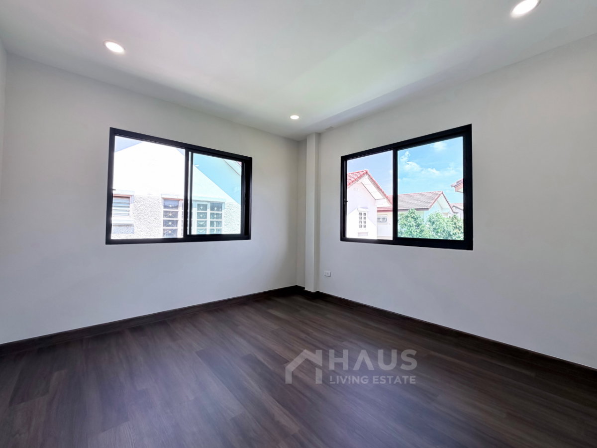 picture Chonlada Bangbuathong / 3 Bedrooms #HBBT001 - 17/22