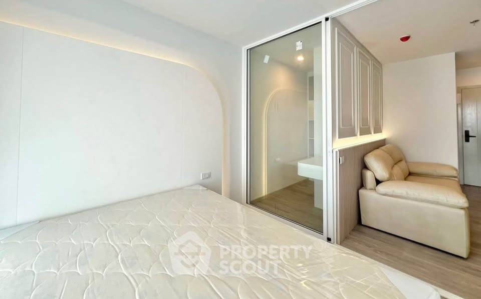 รูป ชั้น 20 คอนโด 1 ห้องนอน Regent Home Bangna ใกล้ BTS บางนา (ID 3381426) - รูปที่ 4/9