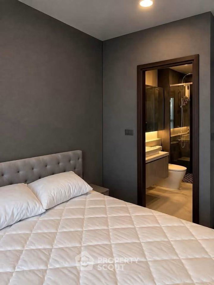 picture 19th-Floor 1-BR Condo At Arise Charoen Mueang, Chiang Mai (ID 3383073) - 5/12