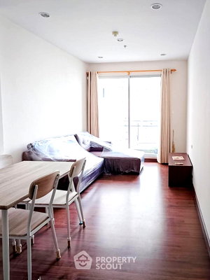 คอนโดให้เช่า : คอนโด 1 ห้องนอน 52 ตร.ม. Supalai Lite Sathorn-Charoenrat (ID 3385160)