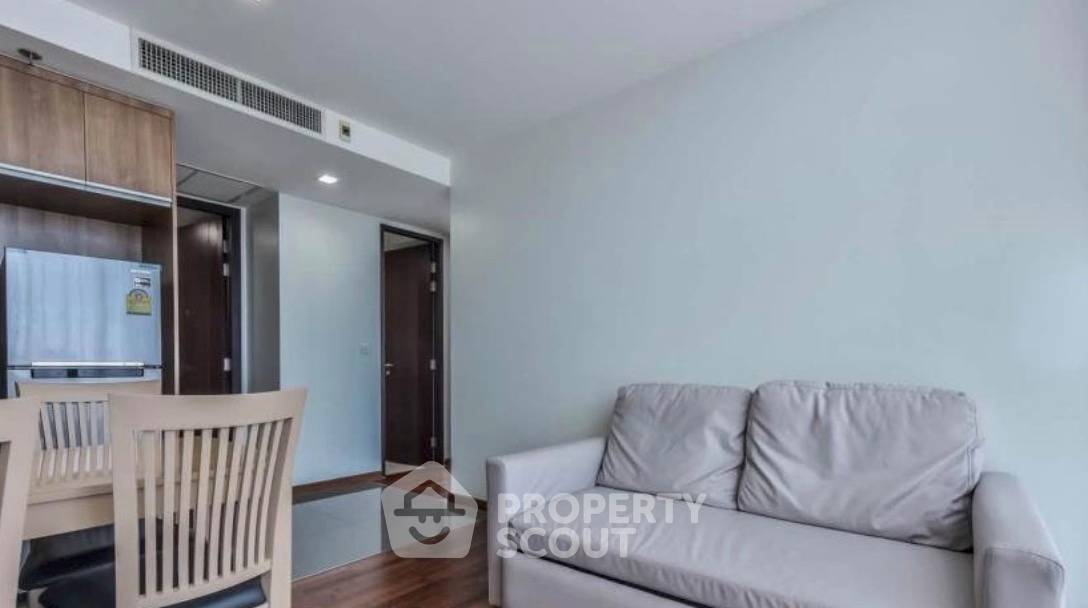 picture 28th-Floor 2-BR At Wish Signature Midtown Siam Near BTS Ratchathewi (ID 3380042) - 3/6