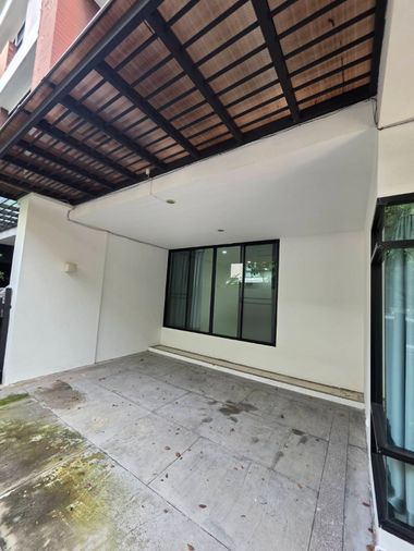 ให้เช่าบ้านเดี่ยว 4 ห้องนอน 500 ตร.ม. 43 ตร.ว. เดอะ ซีนีธ